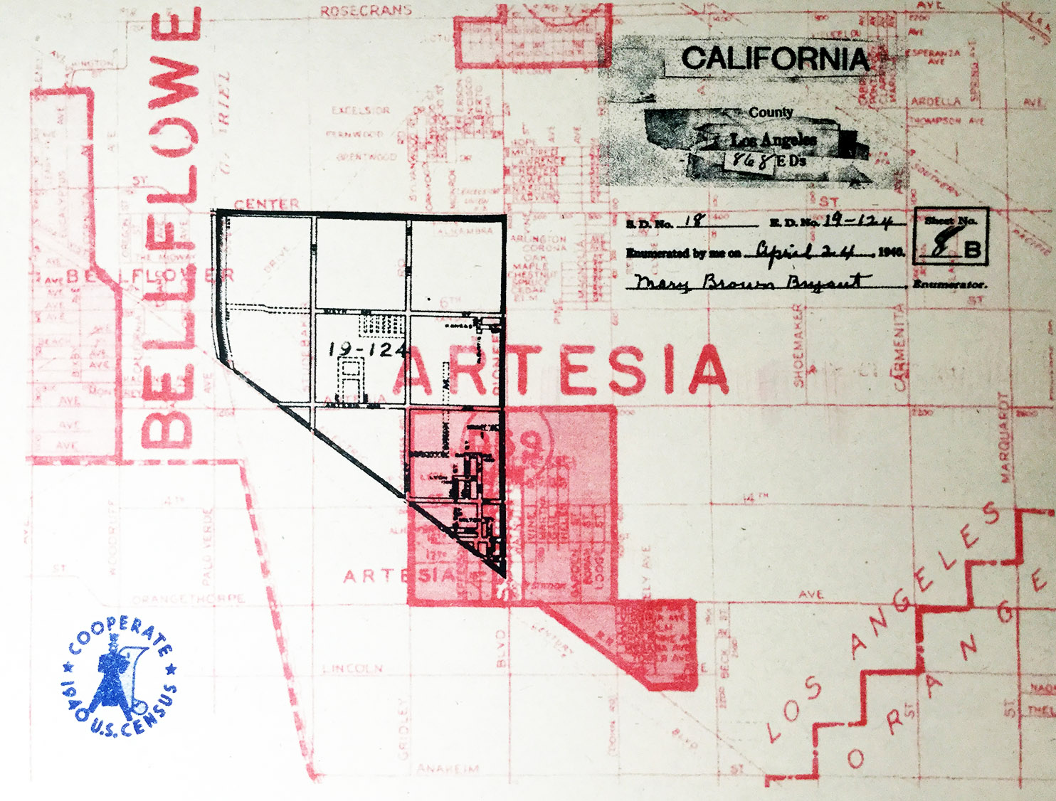 final image of census in black printed on red HOLC map